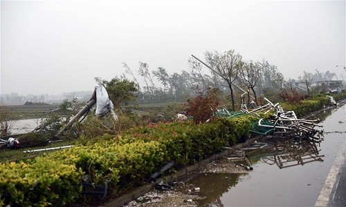 Mua da, loc xoay kinh hoang o TQ, gan 600 nguoi thuong vong