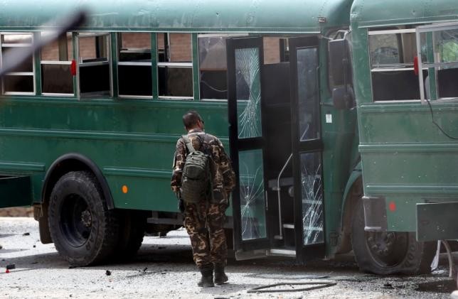 Hien truong Taliban danh bom lieu chet o Afghanistan, 70 nguoi thuong vong-Hinh-8