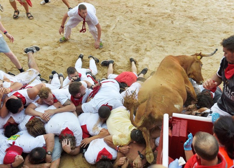 Ron nguoi le hoi bo tot San Fermin o Tay Ban Nha-Hinh-11