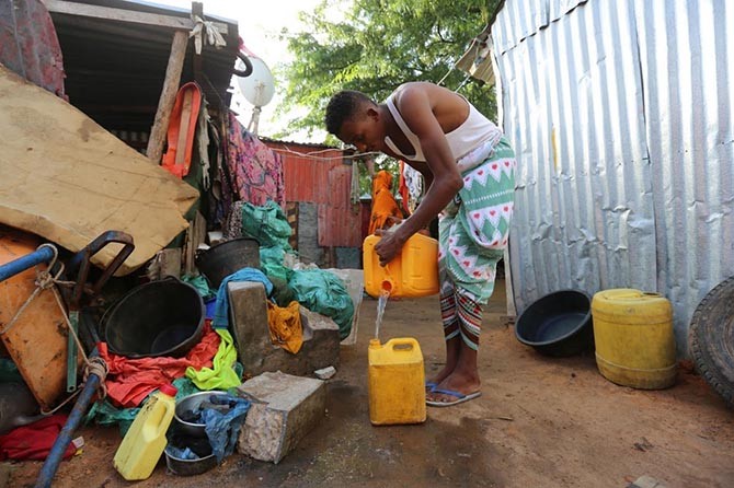 Dam cuoi “co tich” trong trai ti nan o thu do Mogadishu-Hinh-4