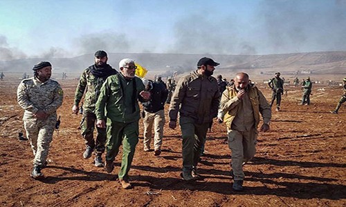 Anh: Chien binh Hezbollah al-Nujaba tuan tra thanh pho Aleppo-Hinh-8