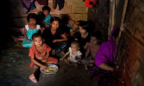 Nguoi ti nan Rohingya: Myanmar 