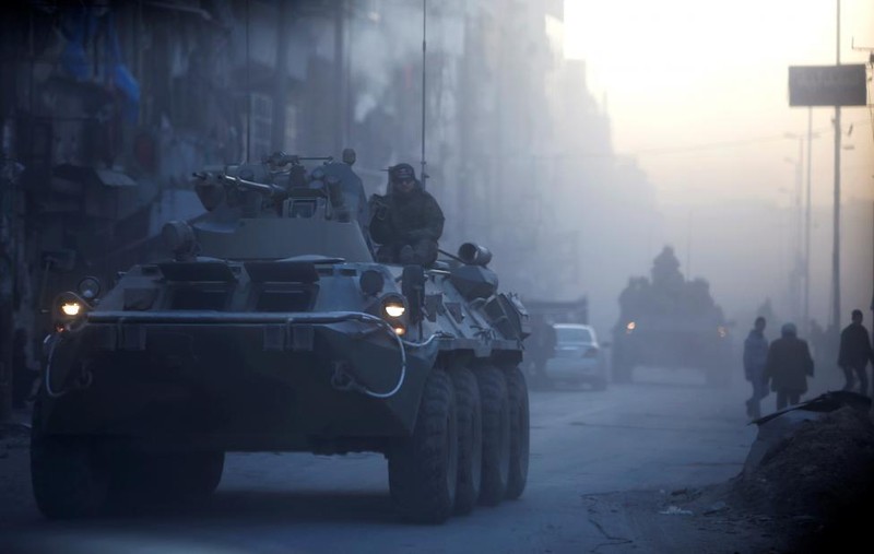 Anh: Binh si Nga tuan tra thanh pho Aleppo sau giai phong