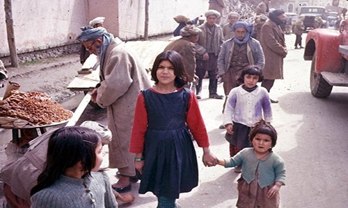 Chum anh cuoc song yen binh o Afghanistan nhung nam 1960-Hinh-9
