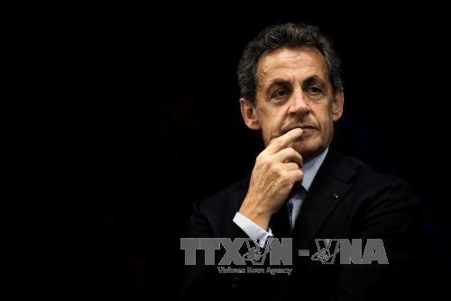 Cuu Tong thong Phap Nicolas Sarkozy sap bi xet xu