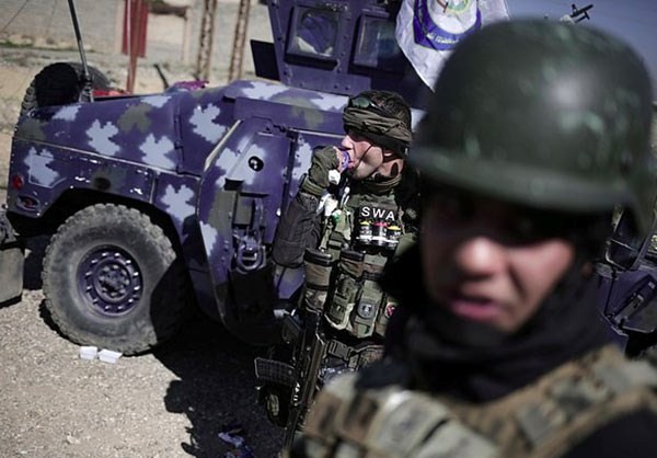 Anh: Luc luong Iraq thoc sau vao vung ngoai o Nam Mosul-Hinh-7