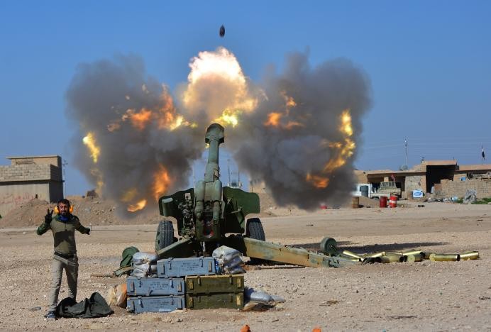 Anh: Luc luong Iraq giai phong san bay Mosul khoi IS-Hinh-7