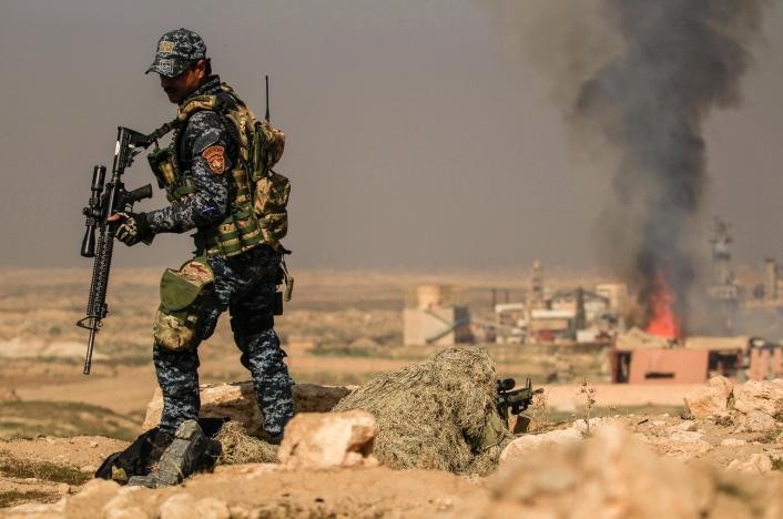 Anh: Luc luong Iraq giai phong san bay Mosul khoi IS