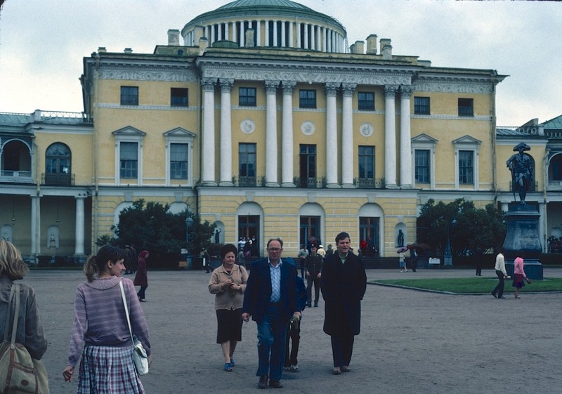 Anh hiem cuoc song o thanh pho Leningrad nam 1984