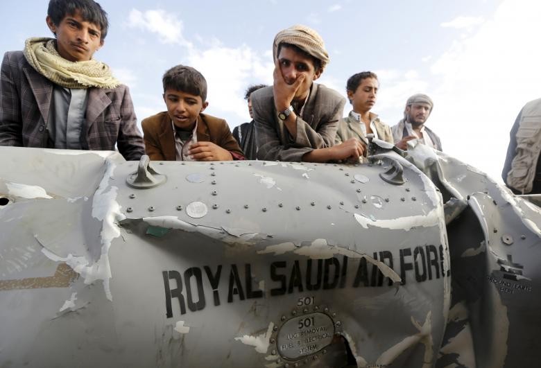 Toan canh lien quan A-rap khong kich quan noi day Houthi o Yemen-Hinh-7