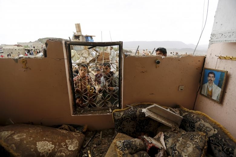 Toan canh lien quan A-rap khong kich quan noi day Houthi o Yemen-Hinh-8