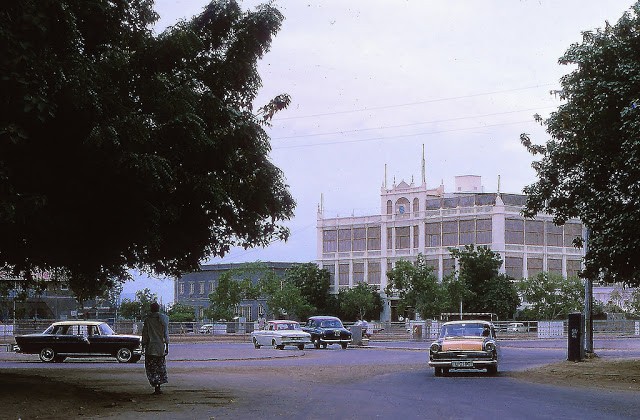 Cuoc song thanh binh o thanh pho cang Aden thap nien 1960-Hinh-3