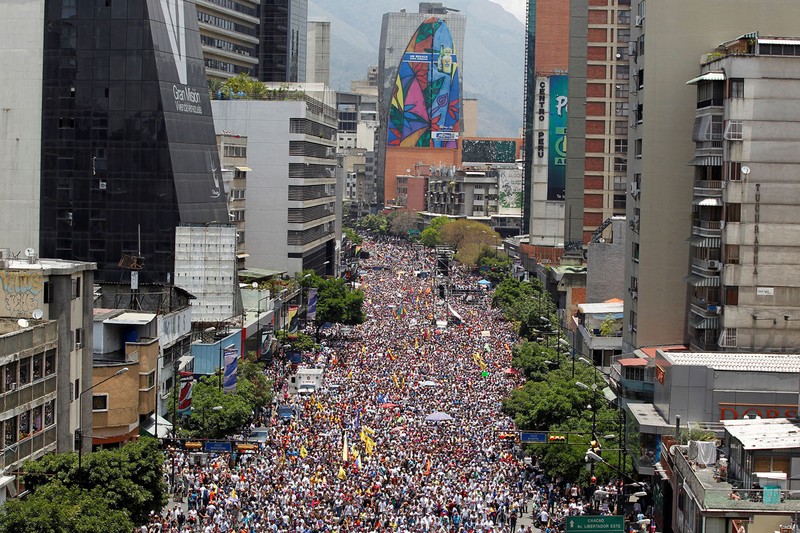 Chum anh dung do du doi o thu do Caracas-Hinh-9