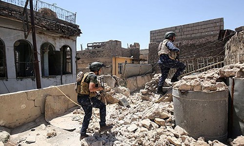 Quan doi Iraq vay chat phien quan IS o Thanh co Mosul-Hinh-7