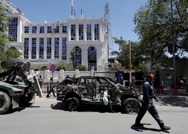 Hien truong danh bom dam mau o Kabul, 430 nguoi thuong vong-Hinh-3
