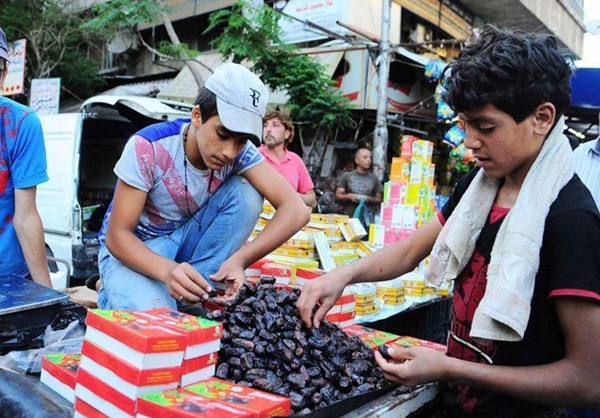 Canh mua sam o Damascus cho thang an chay Ramadan-Hinh-8