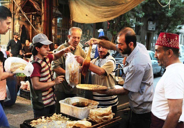 Canh mua sam o Damascus cho thang an chay Ramadan-Hinh-9