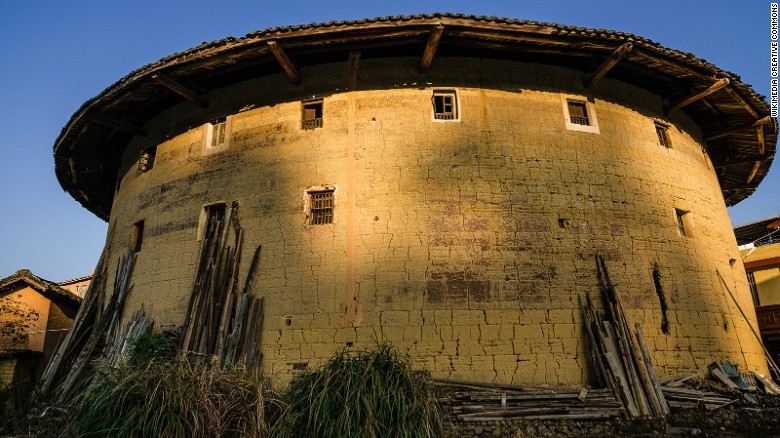 Chiem nguong nhung ngoi nha Tulou doc dao o Trung Quoc-Hinh-3