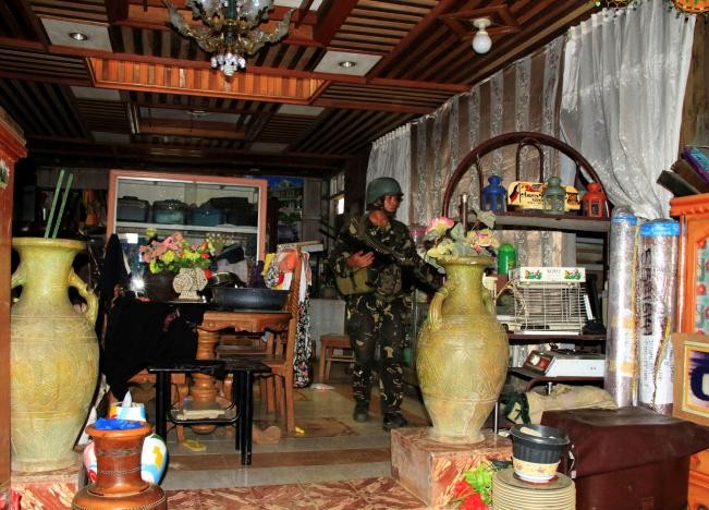 Chum anh Quan doi Philippines truy lung khung bo o Marawi-Hinh-10
