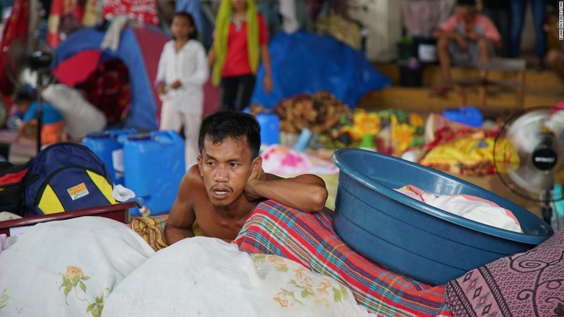 Khon kho cuoc song nguoi dan Philippines chay khoi Marawi-Hinh-2