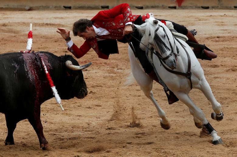 Khiep dam le hoi bo tot San Fermin o Tay Ban Nha-Hinh-10