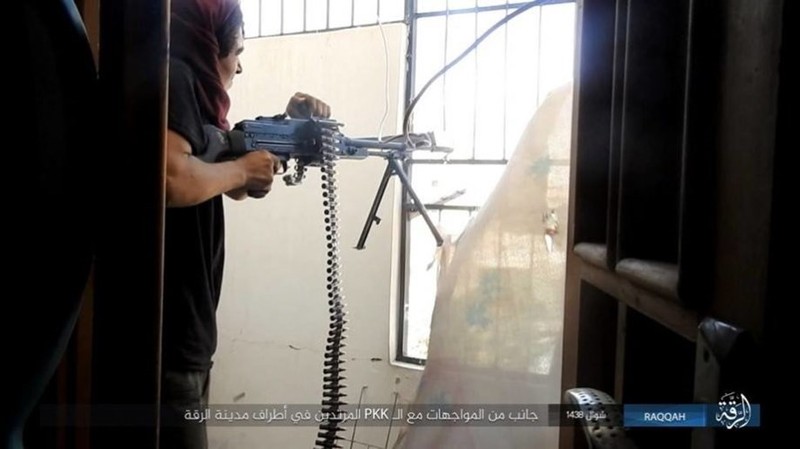 Anh: Phien quan IS tan cong nguoi Kurd o thanh pho Raqqa-Hinh-6