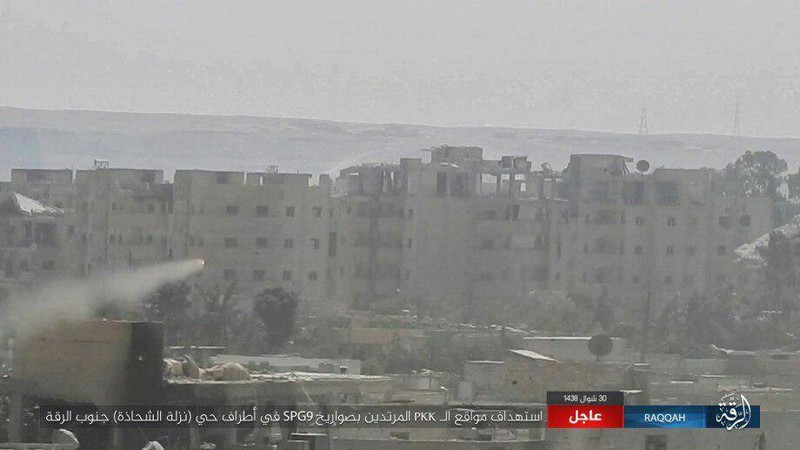 Kinh hoang phien quan IS danh bom lieu chet o Raqqa-Hinh-11