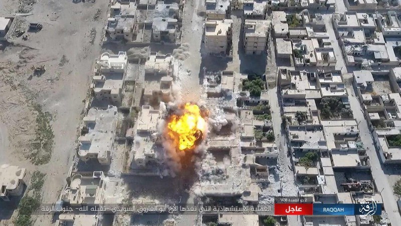 Chum anh phien quan IS dung xe bom tan cong nguoi Kurd-Hinh-12