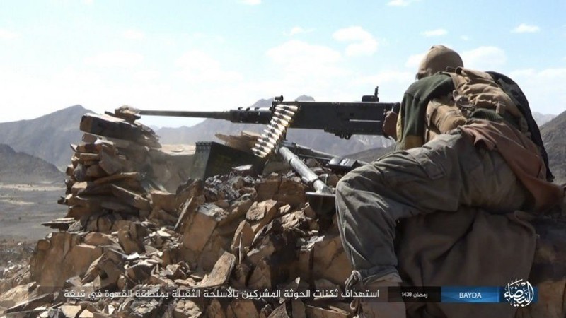 Anh: Khung bo IS tan cong ac liet quan Houthi o Yemen-Hinh-9