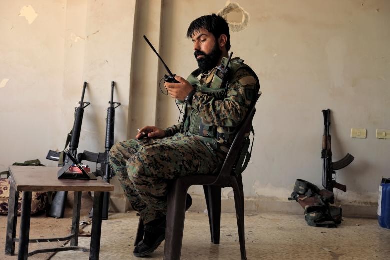 Anh: SDF doc suc danh IS tai “thu phu” Raqqa-Hinh-3