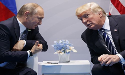 Tong thong Nga Putin tai gioi hon ong Trump ve doi ngoai