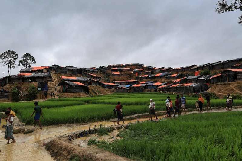 Khon kho cuoc song cua nguoi ti nan Rohingya o Bangladesh