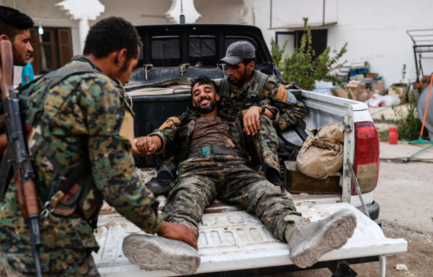 Anh: SDF don suc diet sach phien quan IS o Raqqa-Hinh-13