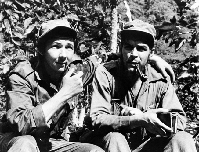 Hinh anh bat tu ve “nghe si chien tranh du kich” Che Guevara-Hinh-3