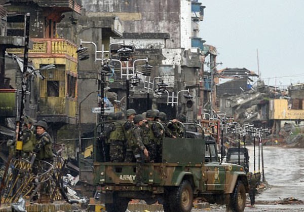 Dot nhap thanh pho Marawi sau giai phong-Hinh-7