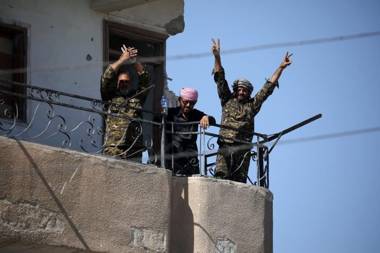 Toan canh chien dich giai phong thanh pho Raqqa cua SDF-Hinh-2