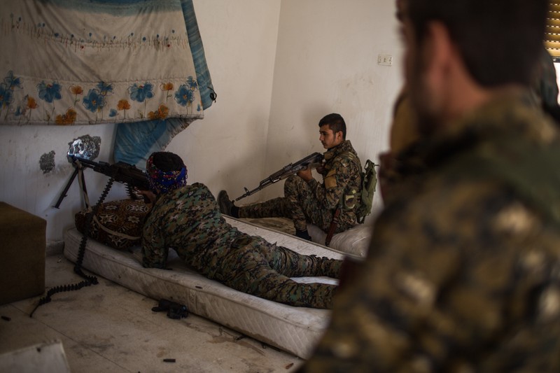 Toan canh chien dich giai phong thanh pho Raqqa cua SDF-Hinh-7