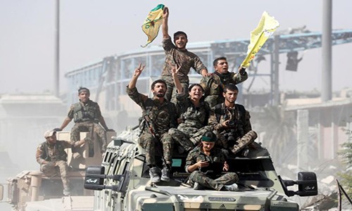 Toan canh chien dich giai phong thanh pho Raqqa cua SDF