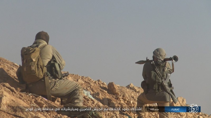 Anh: IS phan cong du doi quan Syria o Nam Deir Ezzor-Hinh-5