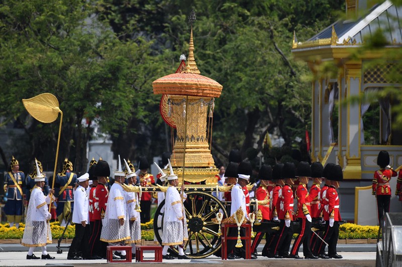 Linh cuu Vua Thai Lan Bhumibol sap duoc hoa tang-Hinh-6