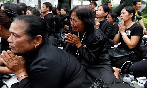 Hinh anh xuc dong trong ngay hoa tang co Quoc vuong Bhumibol-Hinh-2