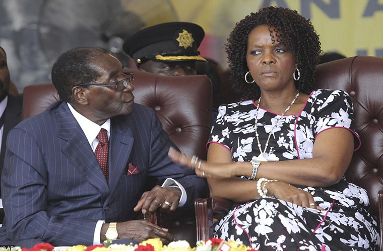Nhung khoanh khac dang nho trong cuoc doi Tong thong Zimbabwe Robert Mugabe-Hinh-4