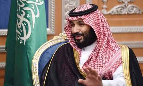 Saudi Arabia chong tham nhung, thu lai 100 ti do