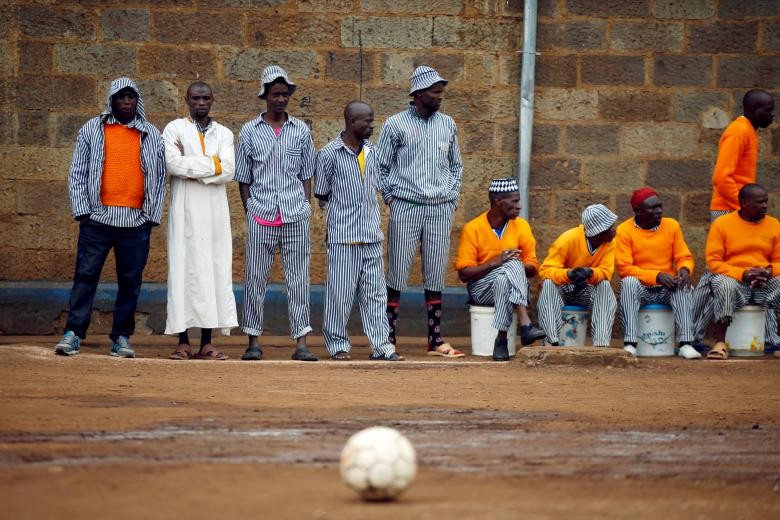 Bat ngo giai dau “World Cup” trong nha tu Kenya-Hinh-3