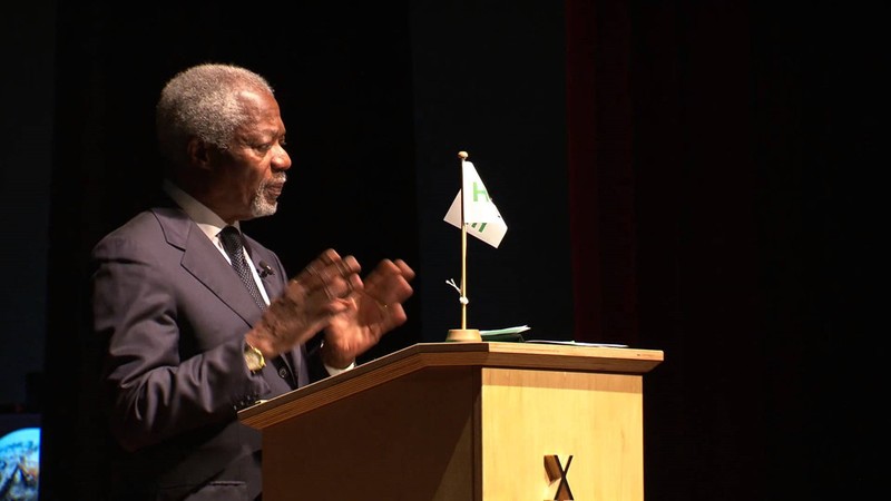 Cuu tong thu ky LHQ Kofi Annan: Ra di de lai the gioi tot dep hon-Hinh-4