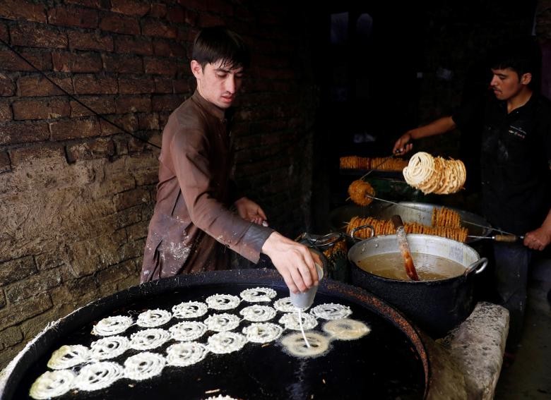 Ngac nhien khong khi the gioi Hoi giao don mung le Eid al-Adha-Hinh-12