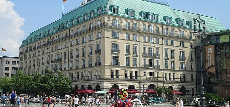 Kinh ngac thu do Berlin “thay da doi thit” hang tram nam qua-Hinh-10