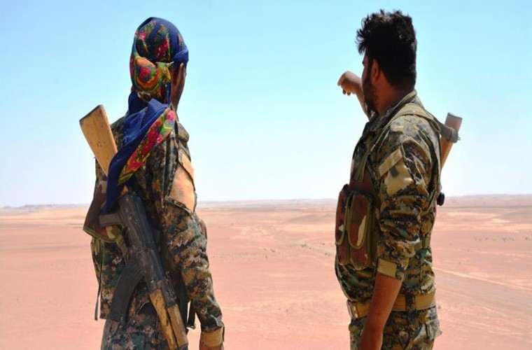 SDF thang lon, IS “chet nhu nga ra” tren chien truong Deir Ezzor-Hinh-3