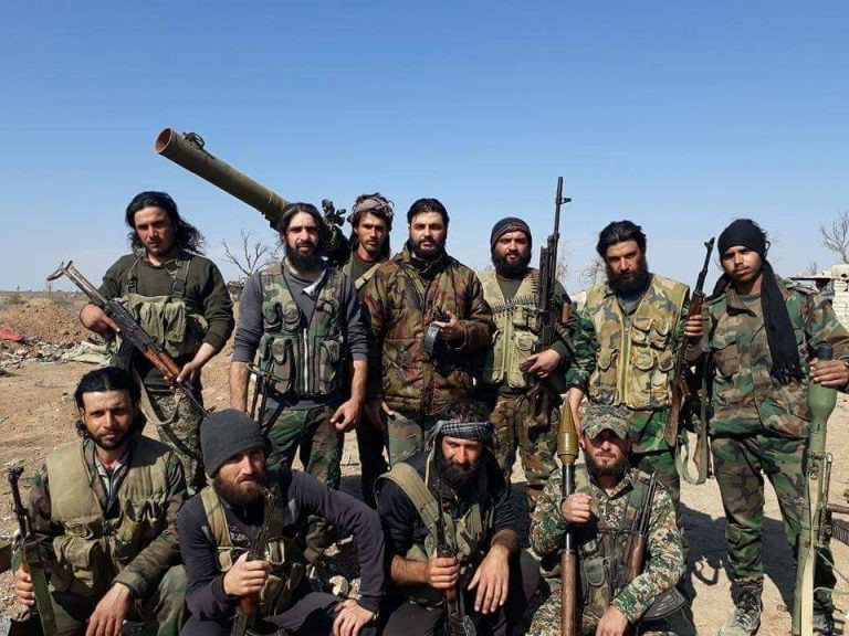 Syria-SDF don phien quan IS vao chan tuong o Dong Deir Ezzor-Hinh-8