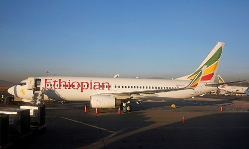 Roi may bay cho 157 nguoi o Ethiopia